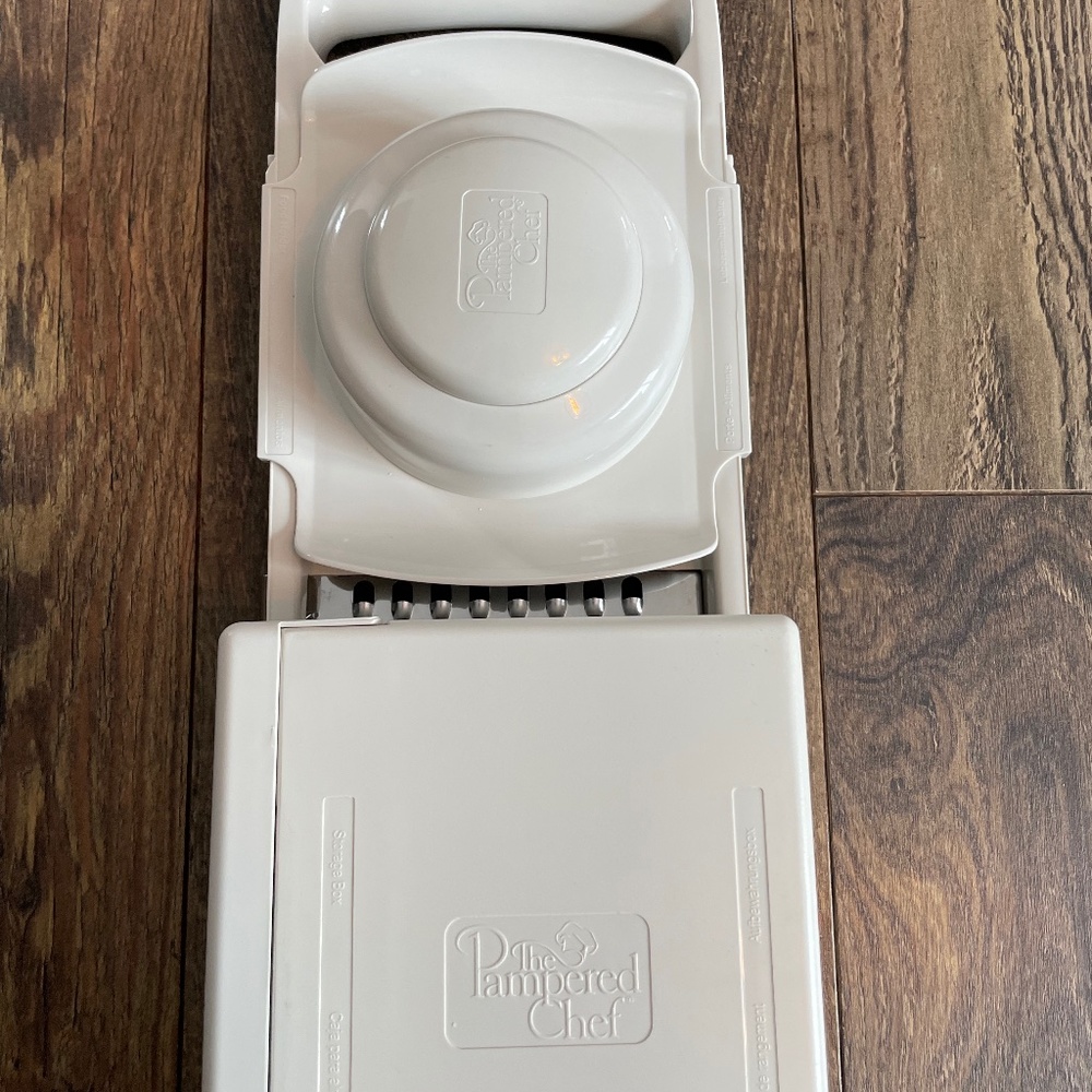 Pampered Chef Mandolin Slicer